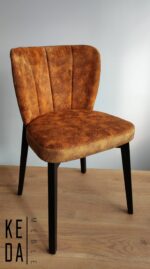krzeło tapicerowane tuoli pomarańczowe, tkanina livia 19, krzesło z czarnymi nogami, miękkie krzesło, kedameble, keda meble, kedameble sklep, keda-meble, keda-meble sklep
