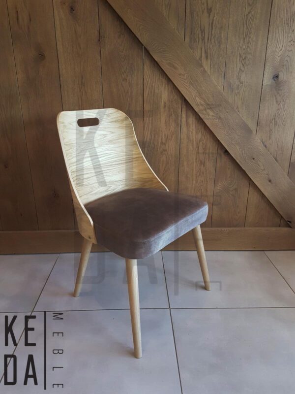 Krzesło dębowe z tapicerowanym siedziskiem , krzesło z siedziskiem , krzesło dębowe, krzesło na zamówienie , krzesło do salonu, krzesło do jadalni , nowoczesne krzesło dębowe, designerskie krzesło dębowe , krzesło tapicerowane, krzesło z drewna dębowego , dębowe krzesło do jadalni , dębowe krzesło do salonu , dębowe krzesło , Odolanów , Warszawa , Poznań , Kraków , Opole , Zielona Góra , Szczecin , Wrocław ,Bydgoszcz , Otwock , Kleszczów , krzesło drewniane, krzesło drewniane z tapicerowanym siedziskiem, krzesło drewniane lity dąb, 1