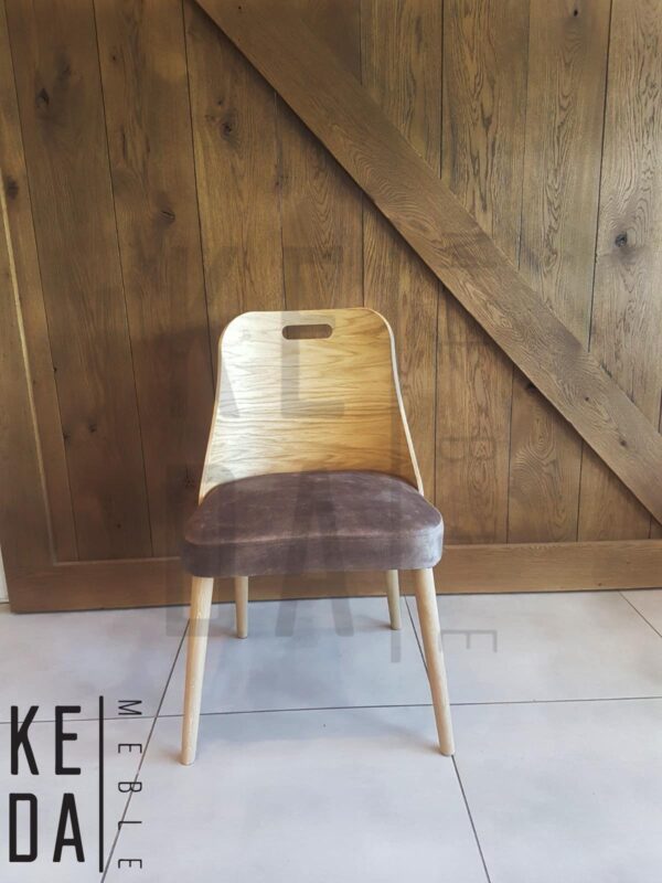 Krzesło dębowe z tapicerowanym siedziskiem , krzesło z siedziskiem , krzesło dębowe, krzesło na zamówienie , krzesło do salonu, krzesło do jadalni , nowoczesne krzesło dębowe, designerskie krzesło dębowe , krzesło tapicerowane, krzesło z drewna dębowego , dębowe krzesło do jadalni , dębowe krzesło do salonu , dębowe krzesło , Odolanów , Warszawa , Poznań , Kraków , Opole , Zielona Góra , Szczecin , Wrocław ,Bydgoszcz , Otwock , Kleszczów ,