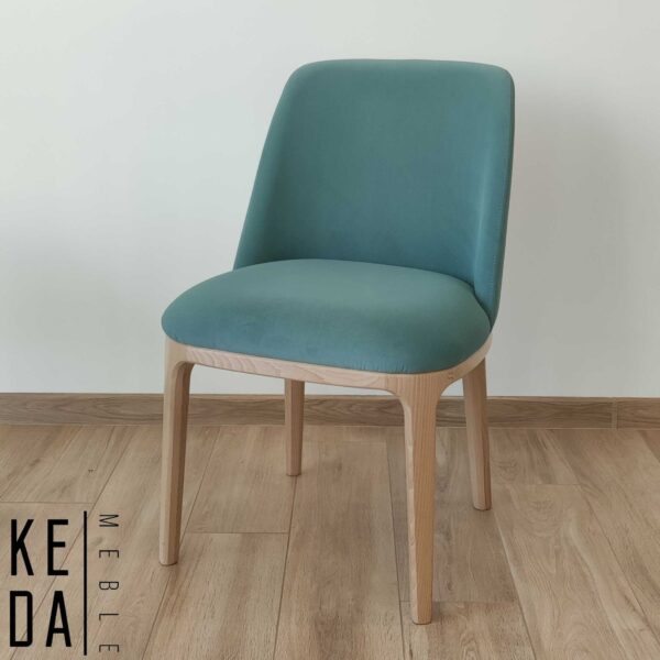 krzesło tapicerowane, krzesło seledynowe, jasnozielone krzesło, zielone krzesło, turkusowe krzesło na drewnianych nogach, nowoczesne krzesło, krzesło z aranżacji, krzesło z wizualizacji, krzesło z miękkim oparciem, krzesło do jadalni, krzesło do salonu, krzesło do kuchni, krzesło tapicerowane drewniane, krzesło bukowe,